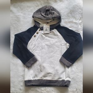 Kids ampersand double hood